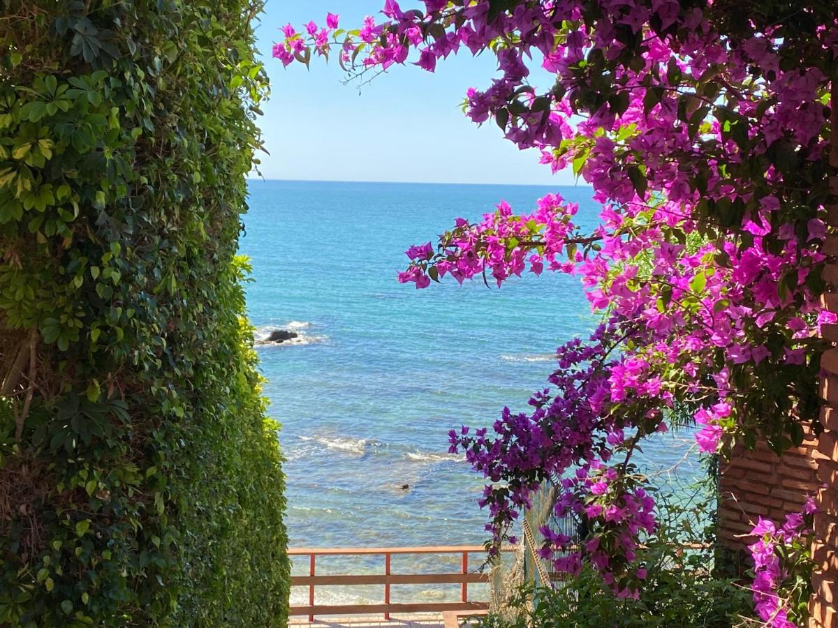 Independent Villa Beach House El Bosque La Cala De Mijas Bagian luar foto