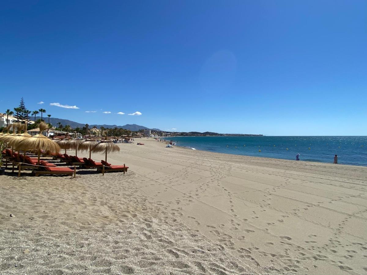 Independent Villa Beach House El Bosque La Cala De Mijas Bagian luar foto