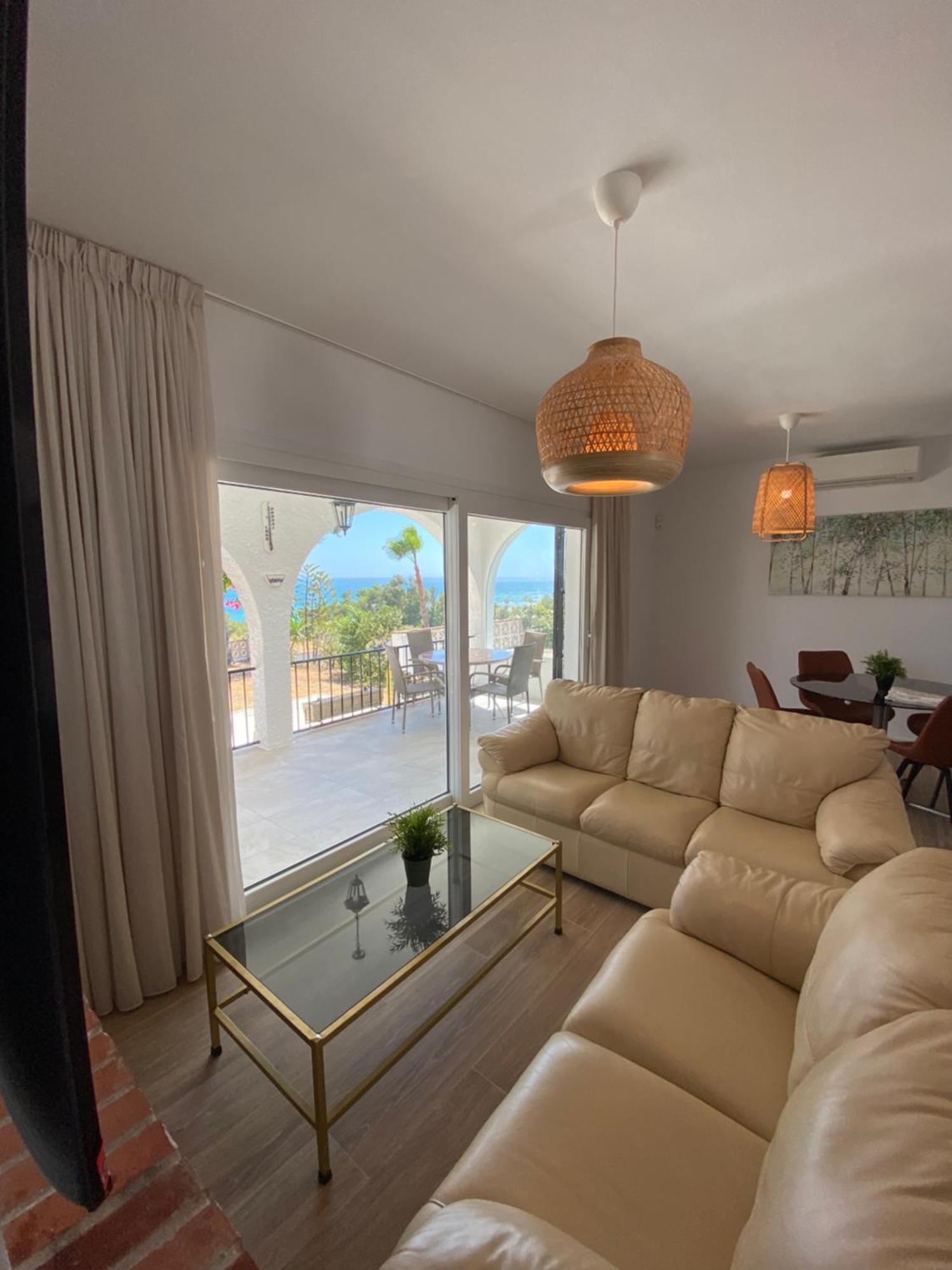 Independent Villa Beach House El Bosque La Cala De Mijas Bagian luar foto