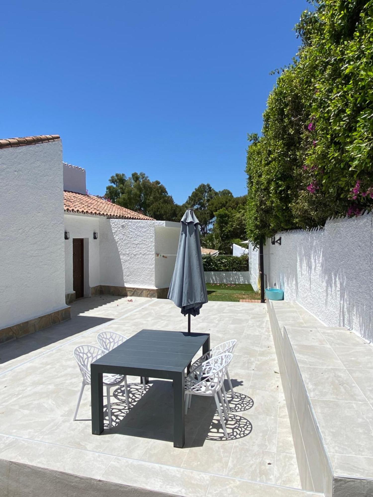 Independent Villa Beach House El Bosque La Cala De Mijas Bagian luar foto
