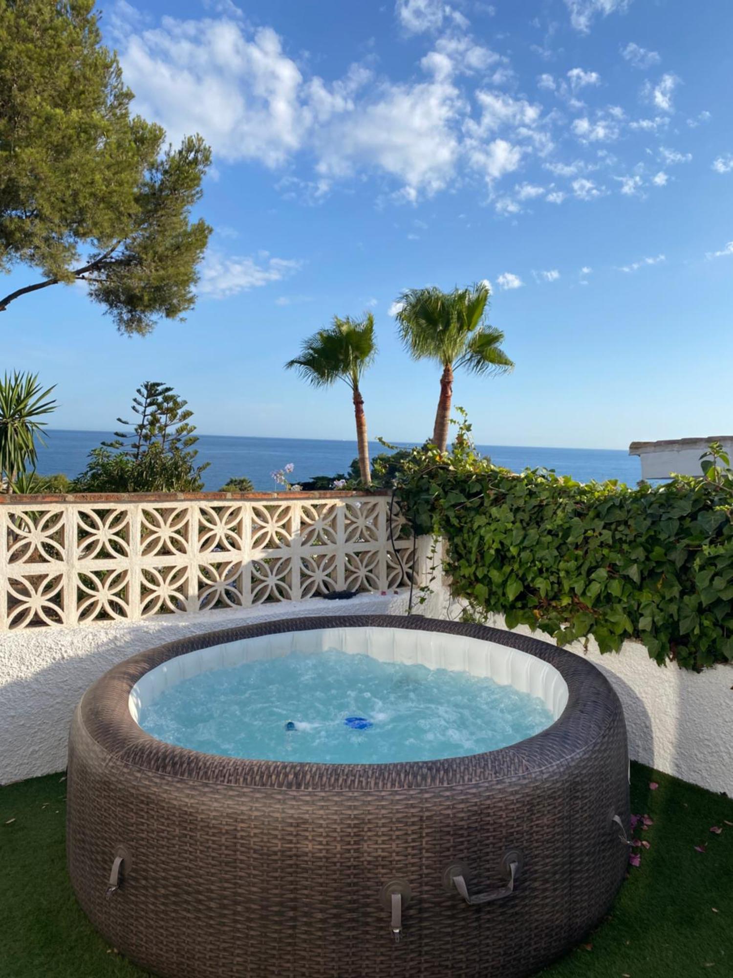Independent Villa Beach House El Bosque La Cala De Mijas Bagian luar foto