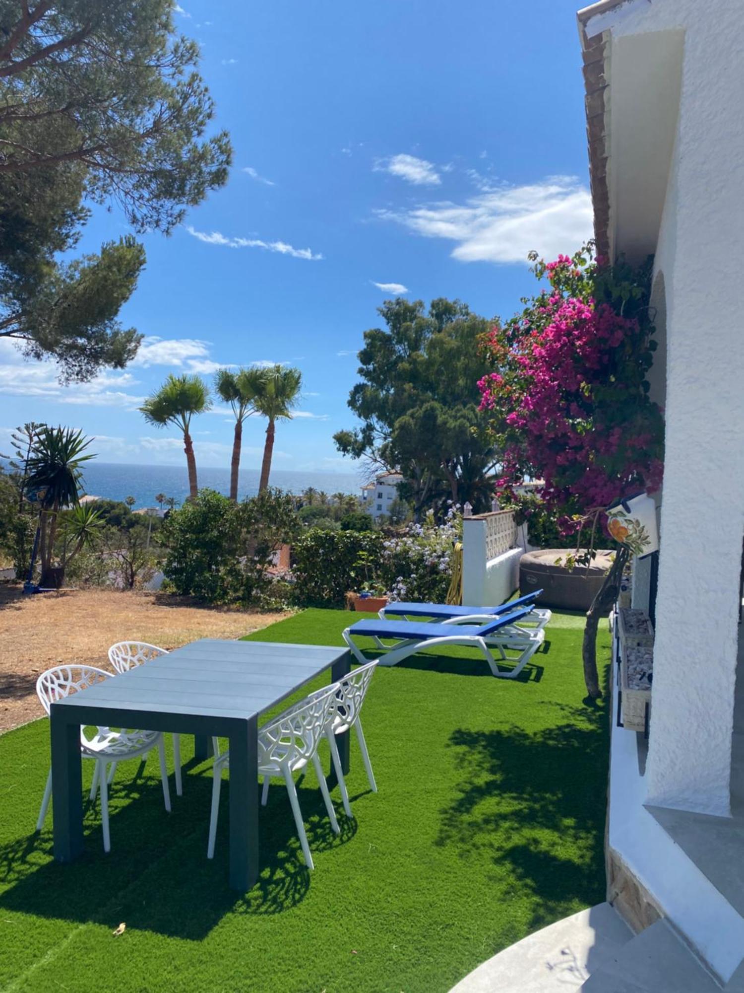 Independent Villa Beach House El Bosque La Cala De Mijas Bagian luar foto