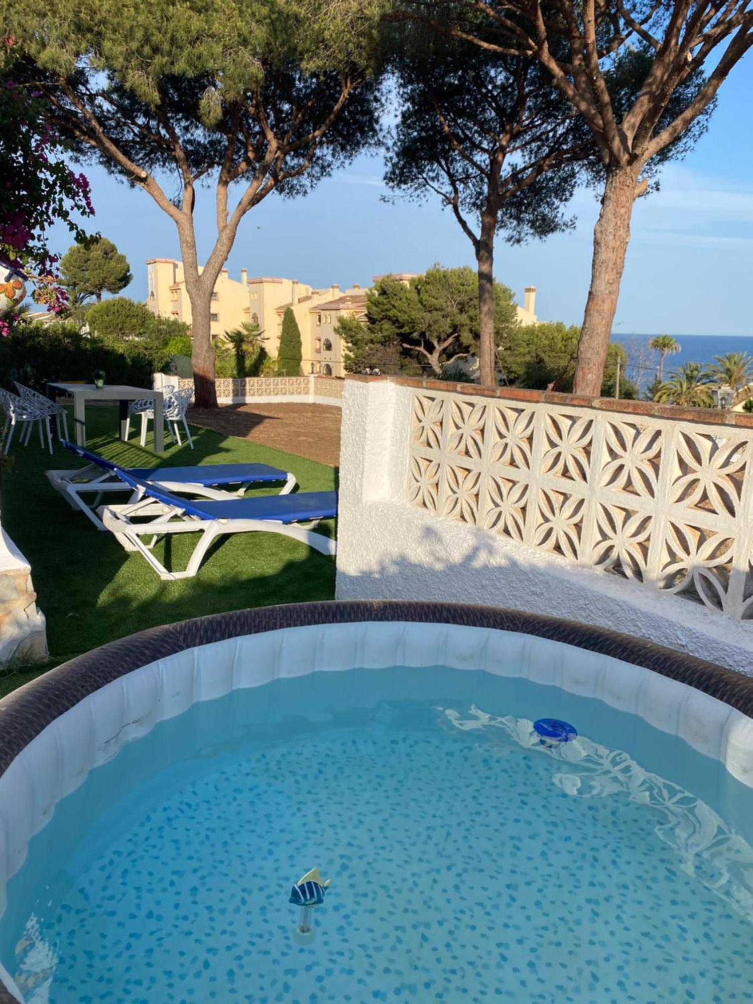 Independent Villa Beach House El Bosque La Cala De Mijas Bagian luar foto